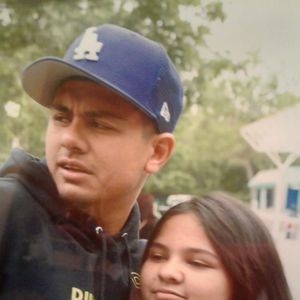 Meet your Posher, Aura